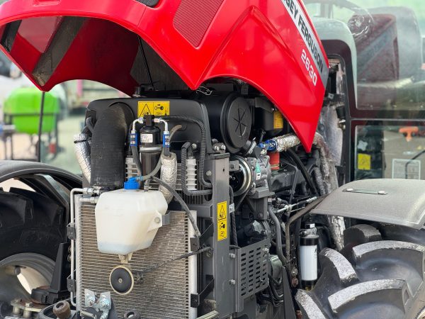 Massey Ferguson 2630 TR'De Bu Temizlikte Tek - Görsel 12